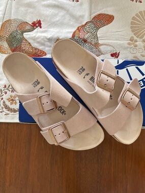 Birkenstock Arizona Suede Leather Sandals Light Rose